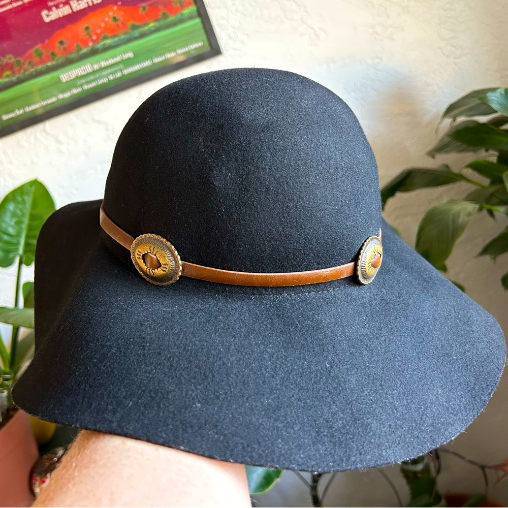 D&Y Black Wool Hat